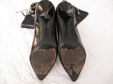 Load image into Gallery viewer, Vivienne Westwood Low Heel Pointed Toe Patent Leather Lace-up Boots
