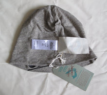 Load image into Gallery viewer, Vivienne Westwood Worlds End Chaos Beanie Heather Grey