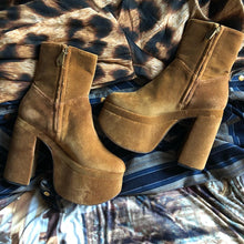 Load image into Gallery viewer, Vivienne Westwood Freddy Ankle Boots in Tan Velvet