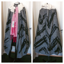 Load image into Gallery viewer, Vivienne Westwood Worlds End Wool Blanket Cape