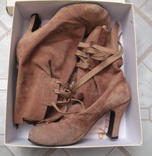 Load image into Gallery viewer, Vivienne Westwood Gold Label Grey Suede Bag Boots