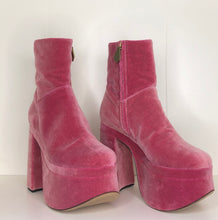 Load image into Gallery viewer, Vivienne Westwood Freddy Ankle Boots in Dusty Pink Velvet
