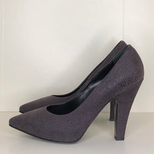 Load image into Gallery viewer, Vivienne Westwood Anglomania Eggplant Purple Mock Stingray Pointed Pumps