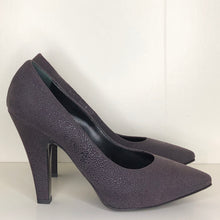 Load image into Gallery viewer, Vivienne Westwood Anglomania Eggplant Purple Mock Stingray Pointed Pumps