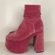 Load image into Gallery viewer, Vivienne Westwood Freddy Ankle Boots in Dusty Pink Velvet