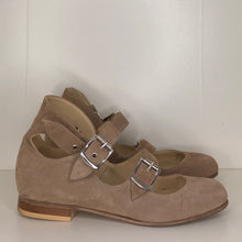 Load image into Gallery viewer, Vivienne Westwood Gold Label Roman 3-Strap Flat Sandal Shoes in Grey Suede