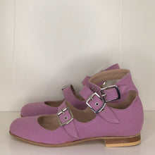 Load image into Gallery viewer, Vivienne Westwood Gold Label Roman 3-Strap Flat Sandal Shoes in Lilac Canvas