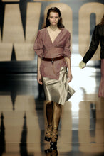 Load image into Gallery viewer, Vivienne Westwood AW 2005 Accessories Label Power Station Gillies in Black Patent Leather