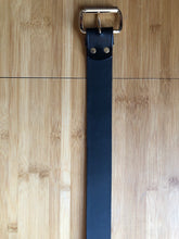 Load image into Gallery viewer, Vivienne Westwood Accessories Label Camden Belt