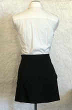 Load image into Gallery viewer, Vivienne Westwood Red Label Pockets Black Mini Skirt