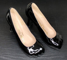 Load image into Gallery viewer, Vivienne Westwood Gold Label Animal Toe Court Black Patent Leather